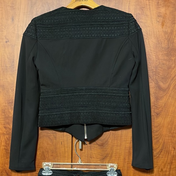 Jacket and skirt - Picture 5 of 14